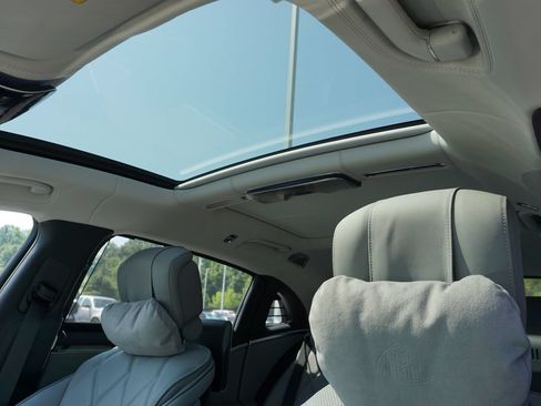 Certified 2023 Mercedes-Benz Maybach S 680 4MATIC image 25
