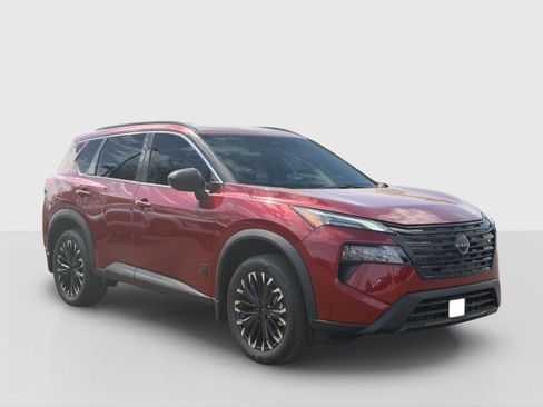 New 2026 Nissan Rogue Dark Armor FWD image 8