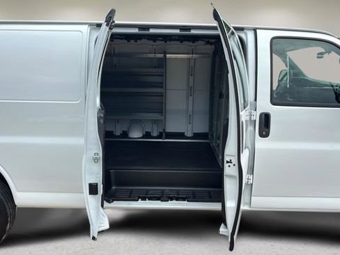 New 2026 Chevrolet Express 3500 Extended w/ Driver Convenience Package RWD image 19
