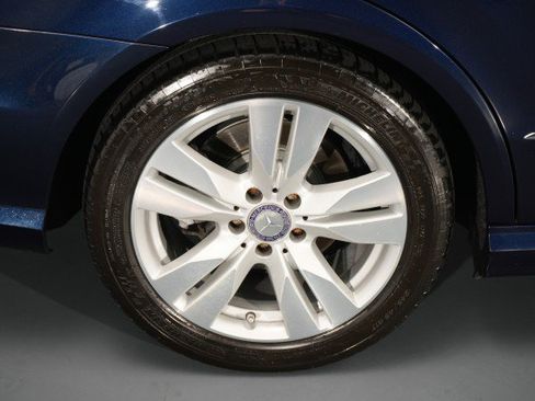 Used 2012 Mercedes-Benz E 350 4MATIC Wagon image 24