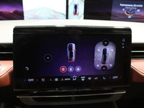 Certified 2024 Lincoln Nautilus Black Label w/ Jet Appearance Package (87T) image 20