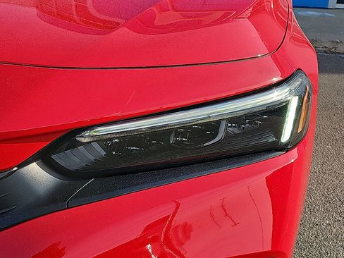 Used 2023 Honda Civic Sport image 9