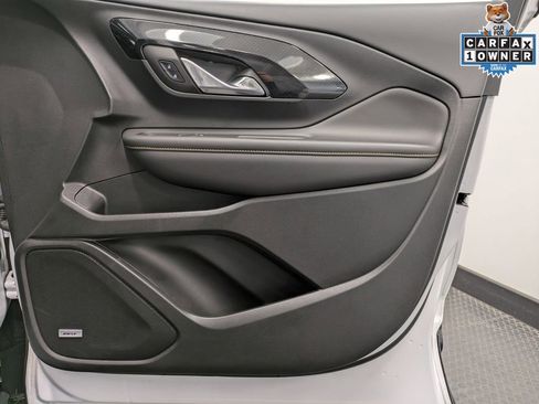Used 2022 GMC Terrain AT4 w/ Infotainment Package II image 28