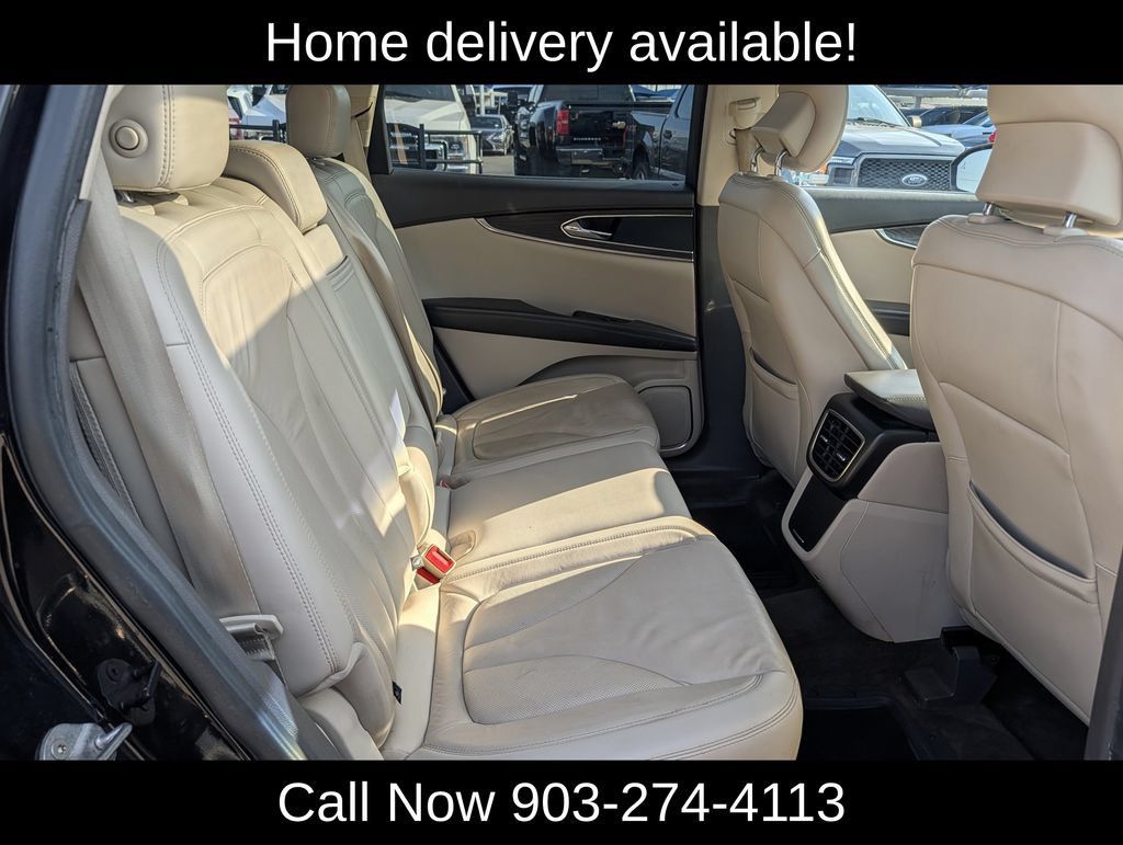 Used 2018 Lincoln MKX Select w/ Select Plus Package FWD image 28