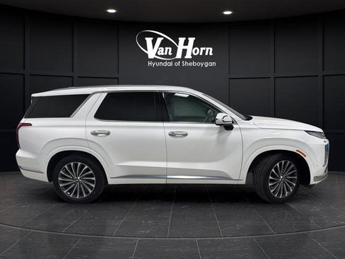 Used 2025 Hyundai Palisade Calligraphy image 8