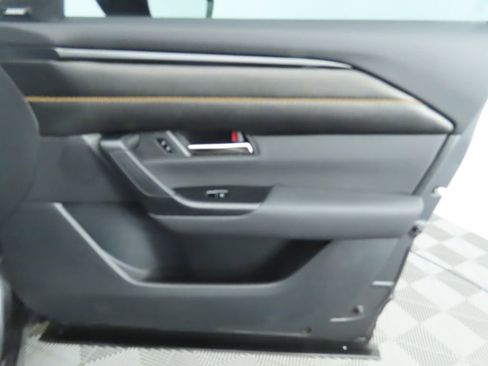 Used 2025 MAZDA CX-50 AWD 2.5 S w/ Cargo Package image 26