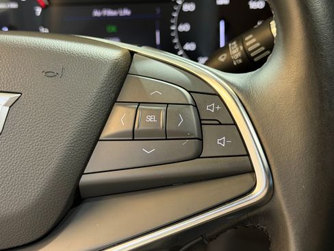 Certified 2023 Cadillac XT5 Luxury FWD image 25