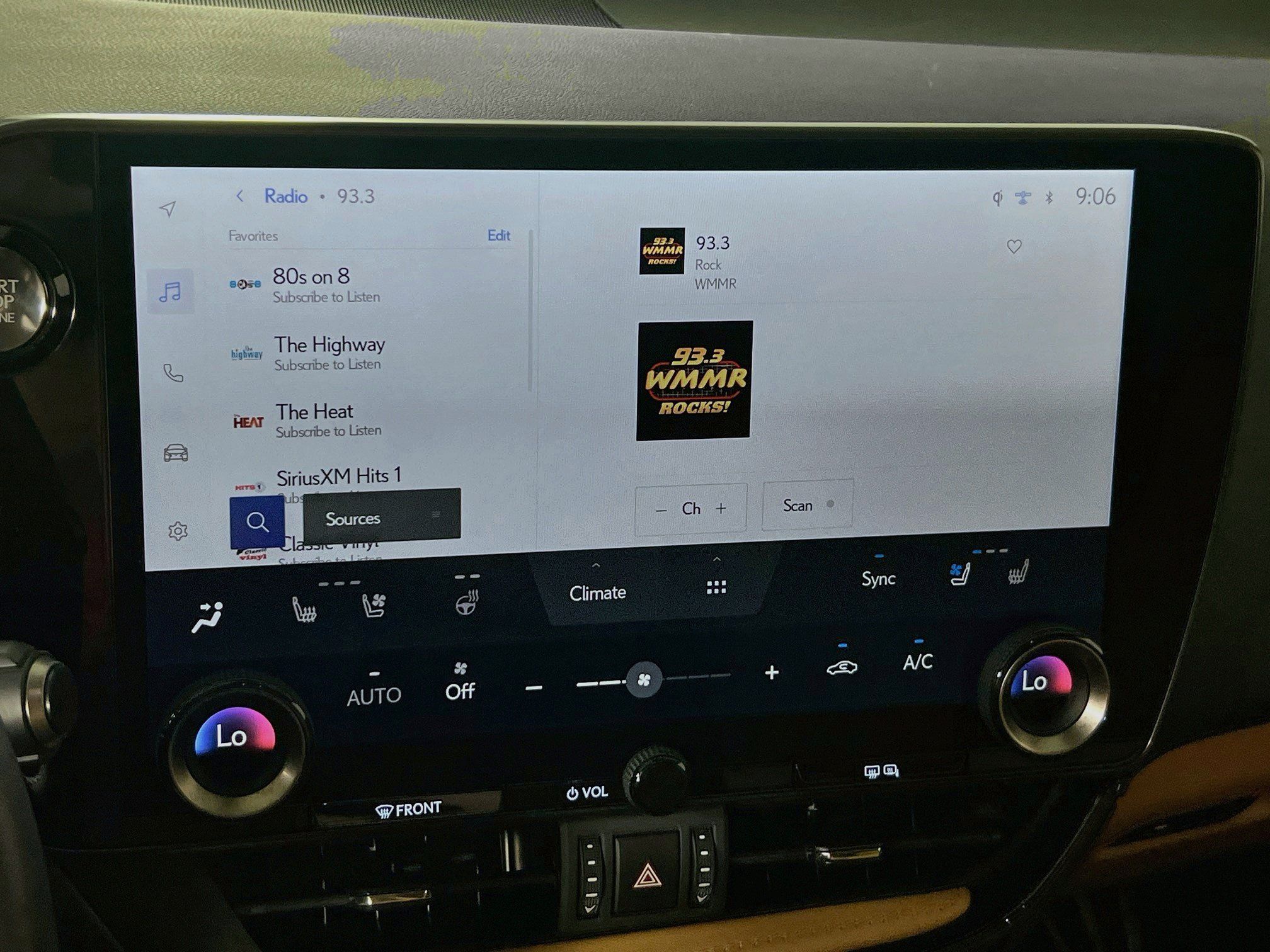 Used 2025 Lexus NX 350 AWD w/ Accessory Package (2T) image 15