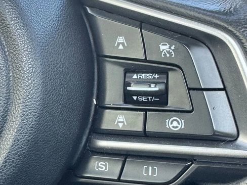 Used 2021 Subaru Forester Premium image 31