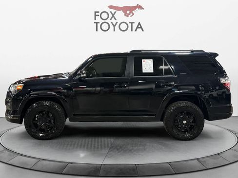 Used 2019 Toyota 4Runner Limited AWD/4WD image 3