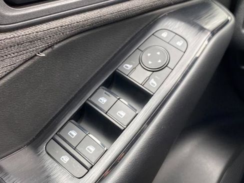 Used 2023 Nissan Rogue S image 21