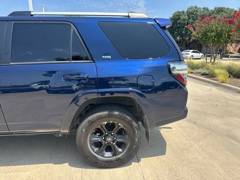 Used 2024 Toyota 4Runner SR5 RWD image 7