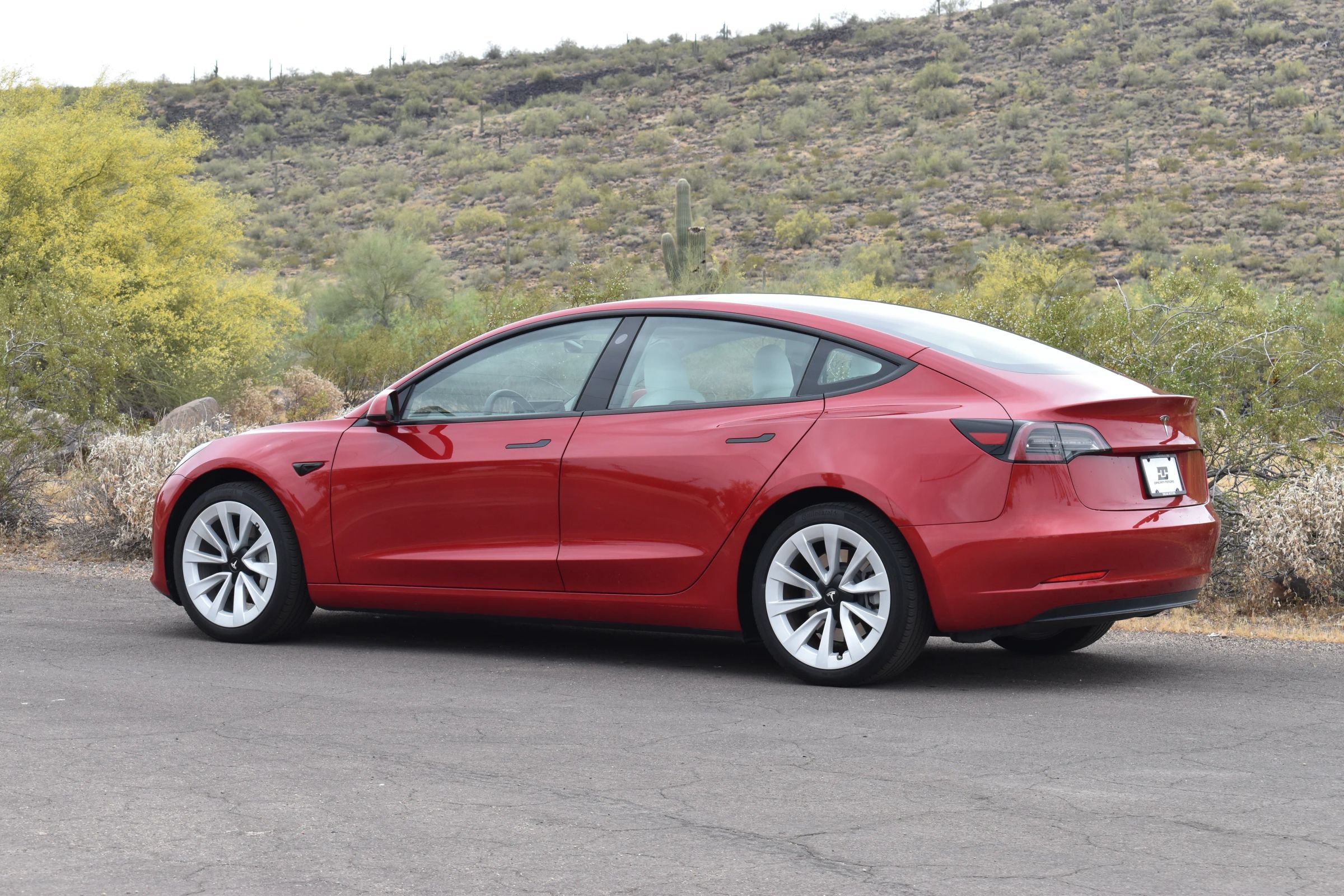 Used 2023 Tesla Model 3 Standard Range RWD image 5