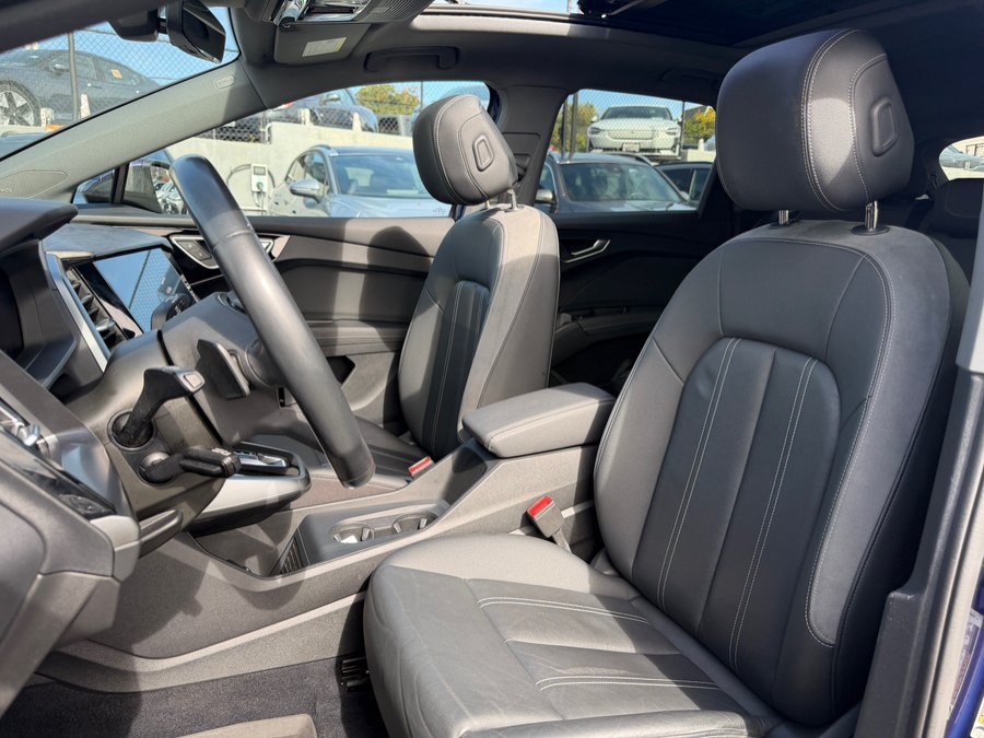 Used 2023 Audi Q4 e-tron Premium Plus AWD/4WD image 16