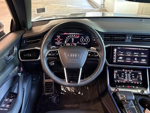 Used 2021 Audi RS 6 AWD/4WD image 13