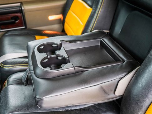 Used 2003 HUMMER H2 w/ Preferred Equipment Group image 91