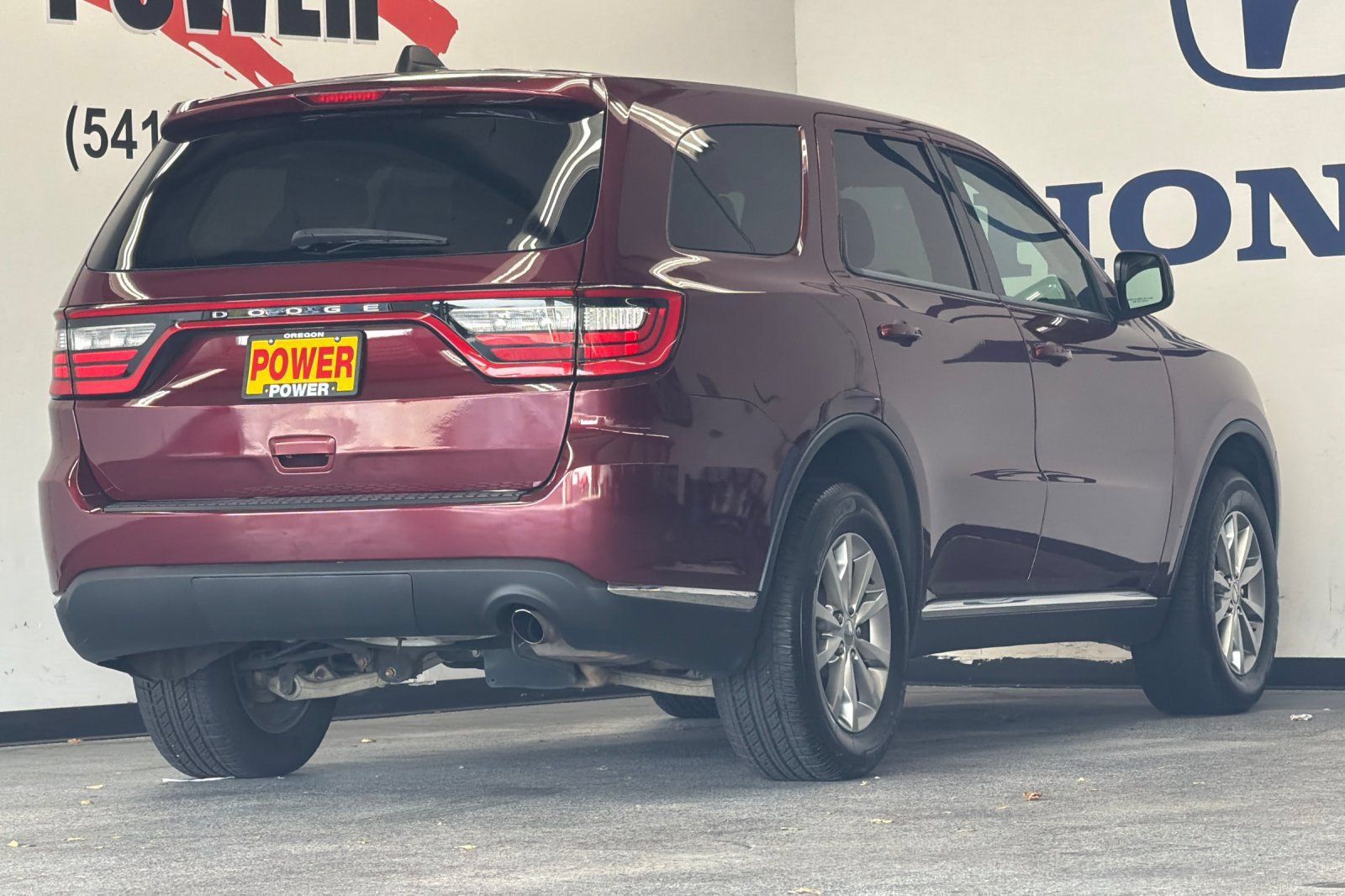 Used 2017 Dodge Durango SXT w/ 3rd Row Seating Group AWD/4WD image 3