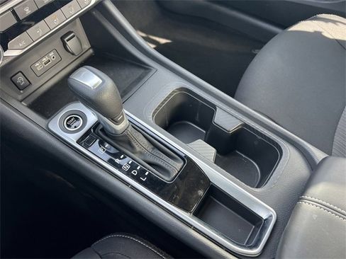 Certified 2025 Nissan Sentra SV image 10