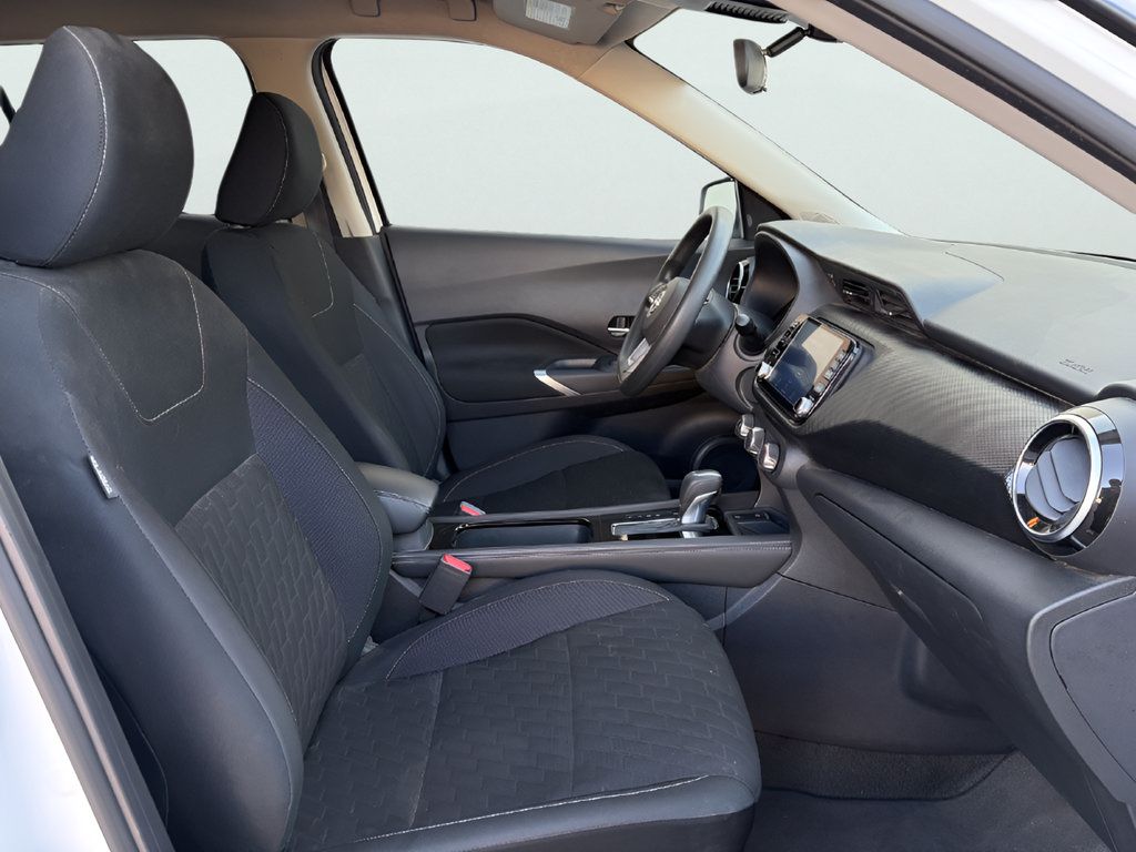 Used 2023 Nissan Kicks SV FWD image 23
