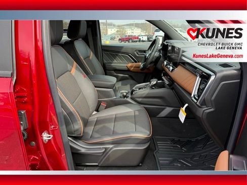 New 2026 GMC Canyon AT4 image 17