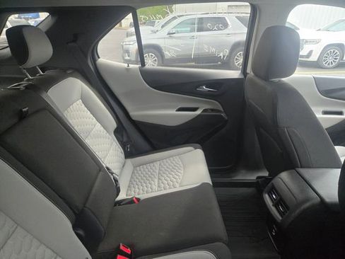 Used 2020 Chevrolet Equinox LT image 9