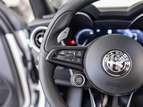 New 2025 Alfa Romeo Stelvio Sprint image 26