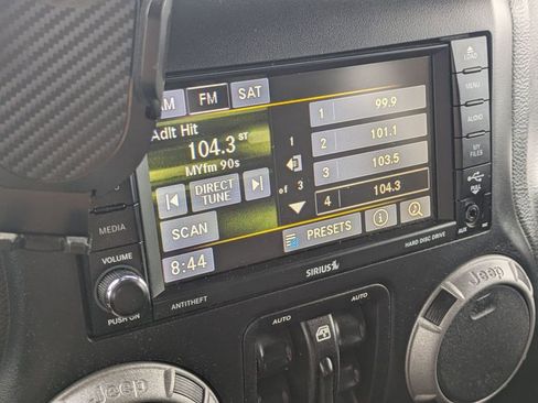 Used 2017 Jeep Wrangler Unlimited Sport AWD/4WD image 22