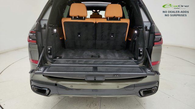Used 2026 BMW X7 xDrive40i AWD/4WD image 28