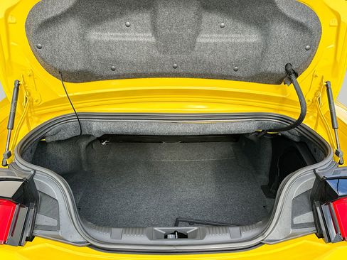 Used 2024 Ford Mustang GT Premium image 25