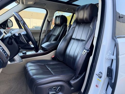 Used 2015 Land Rover Range Rover Autobiography image 14