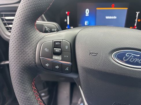 New 2026 Ford Escape ST-Line w/ Tech Pack #1 image 21