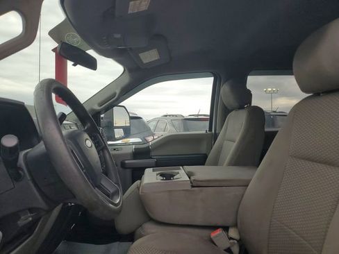 Used 2018 Ford F350 XLT AWD/4WD image 11