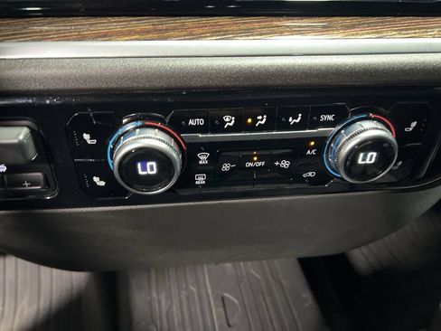 Used 2024 GMC Sierra 1500 Elevation AWD/4WD image 39