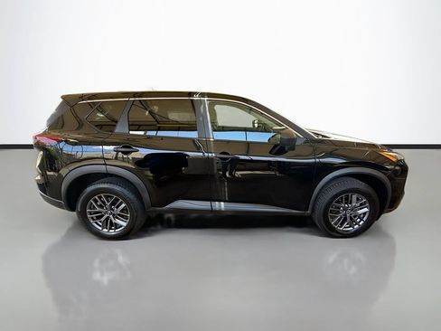 Used 2024 Nissan Rogue S AWD/4WD image 6