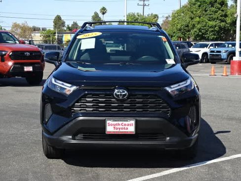 Used 2025 Toyota RAV4 XLE w/ Convenience Package AWD/4WD image 3