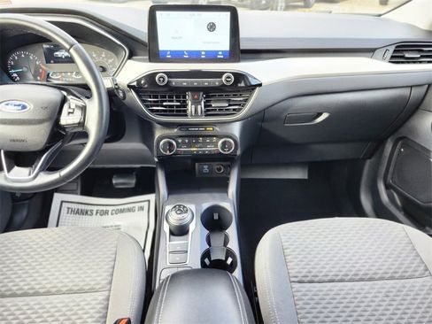 Certified 2022 Ford Escape SE w/ SE Sport Appearance Package image 14