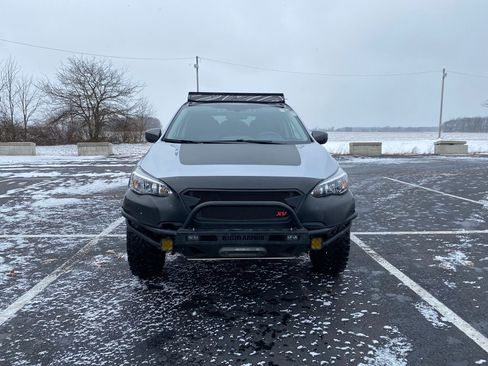 Used 2022 Subaru Crosstrek 2.5i Sport w/ Moonroof Package image 2