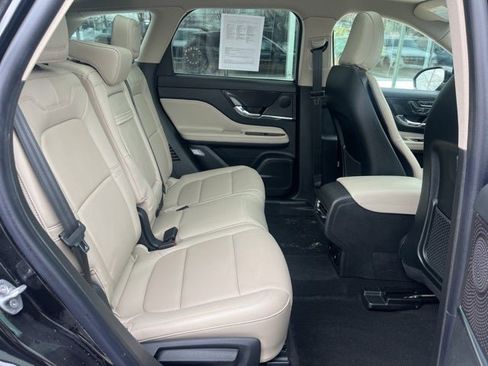 Used 2025 Lincoln Corsair Grand Touring w/ Equipment Group 301A image 19