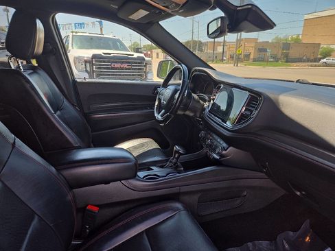 Used 2023 Dodge Durango GT AWD/4WD image 13