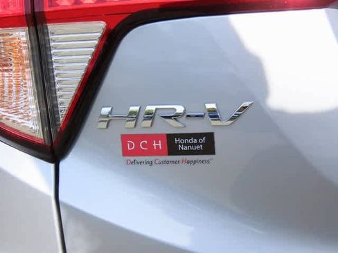 Certified 2022 Honda HR-V LX image 7