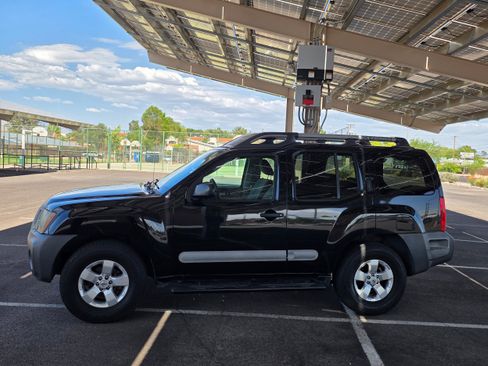 Used 2011 Nissan Xterra S RWD image 2