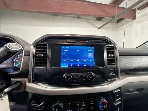 Used 2023 Ford F150 XLT image 13