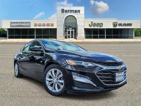 Used 2022 Chevrolet Malibu LT FWD image 1