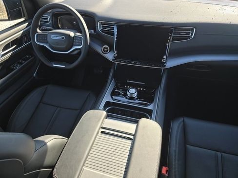 New 2026 Jeep Grand Wagoneer Limited image 37