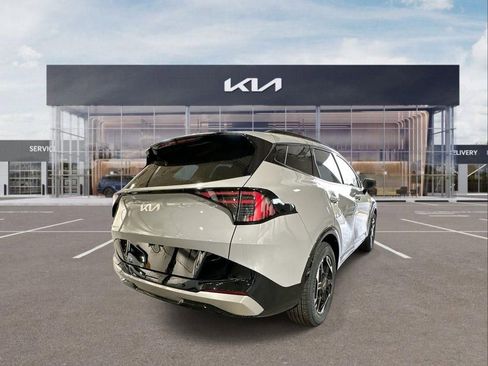 New 2026 Kia Sportage SX FWD image 8