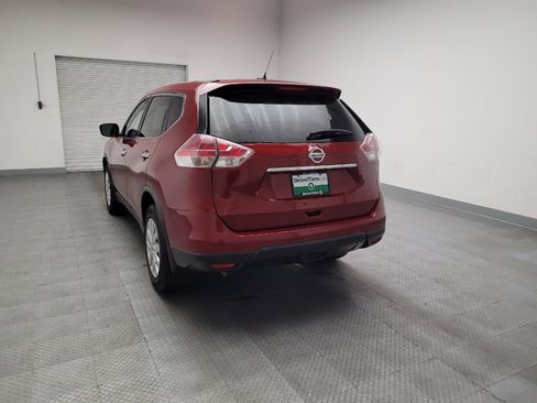Used 2016 Nissan Rogue S w/ Appearance Package FWD image 6