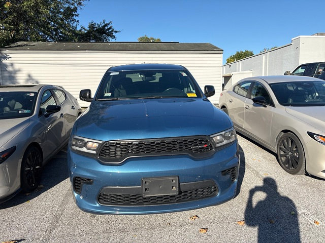 Used 2025 Dodge Durango GT AWD/4WD image 3