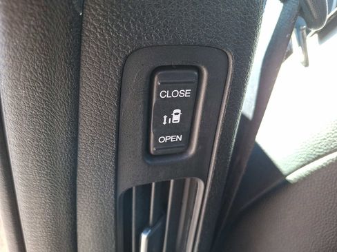 Used 2023 Honda Odyssey EX-L image 8