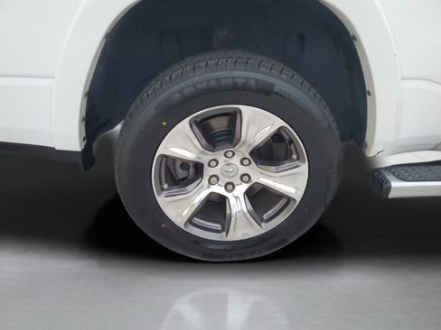 Certified 2020 RAM 1500 Laramie image 35