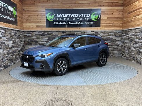 Used 2024 Subaru Crosstrek 2.0i Premium image 5